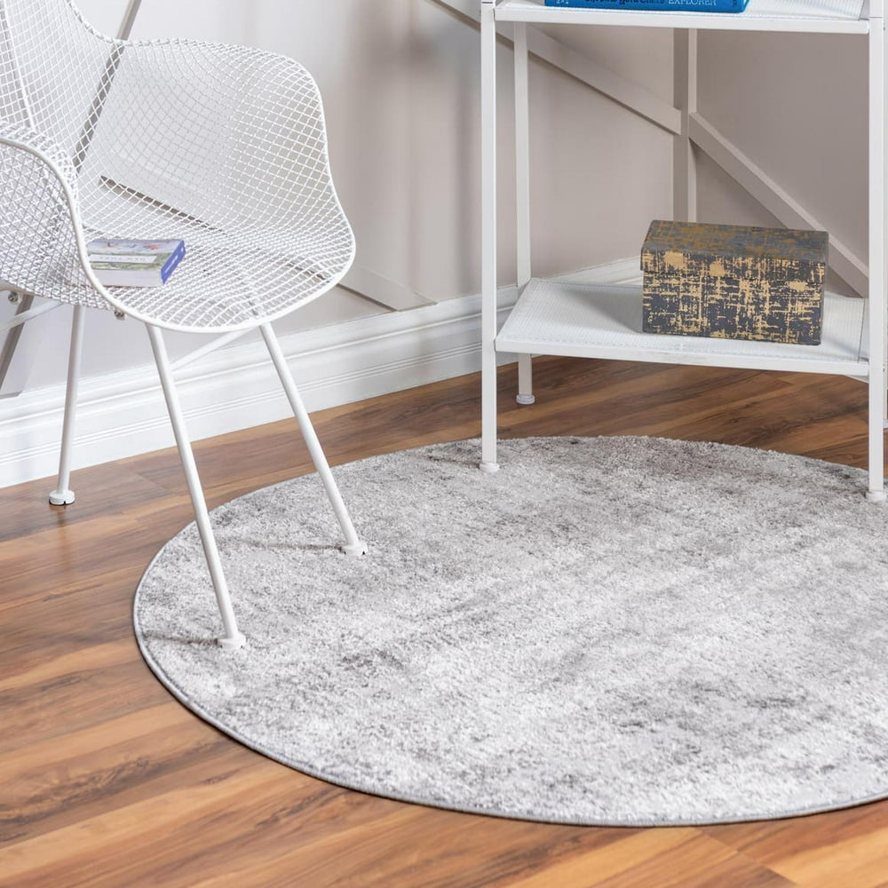 Caspian Collection Round Rug ‚Äì 4 Ft Round Gray LowPile Rug