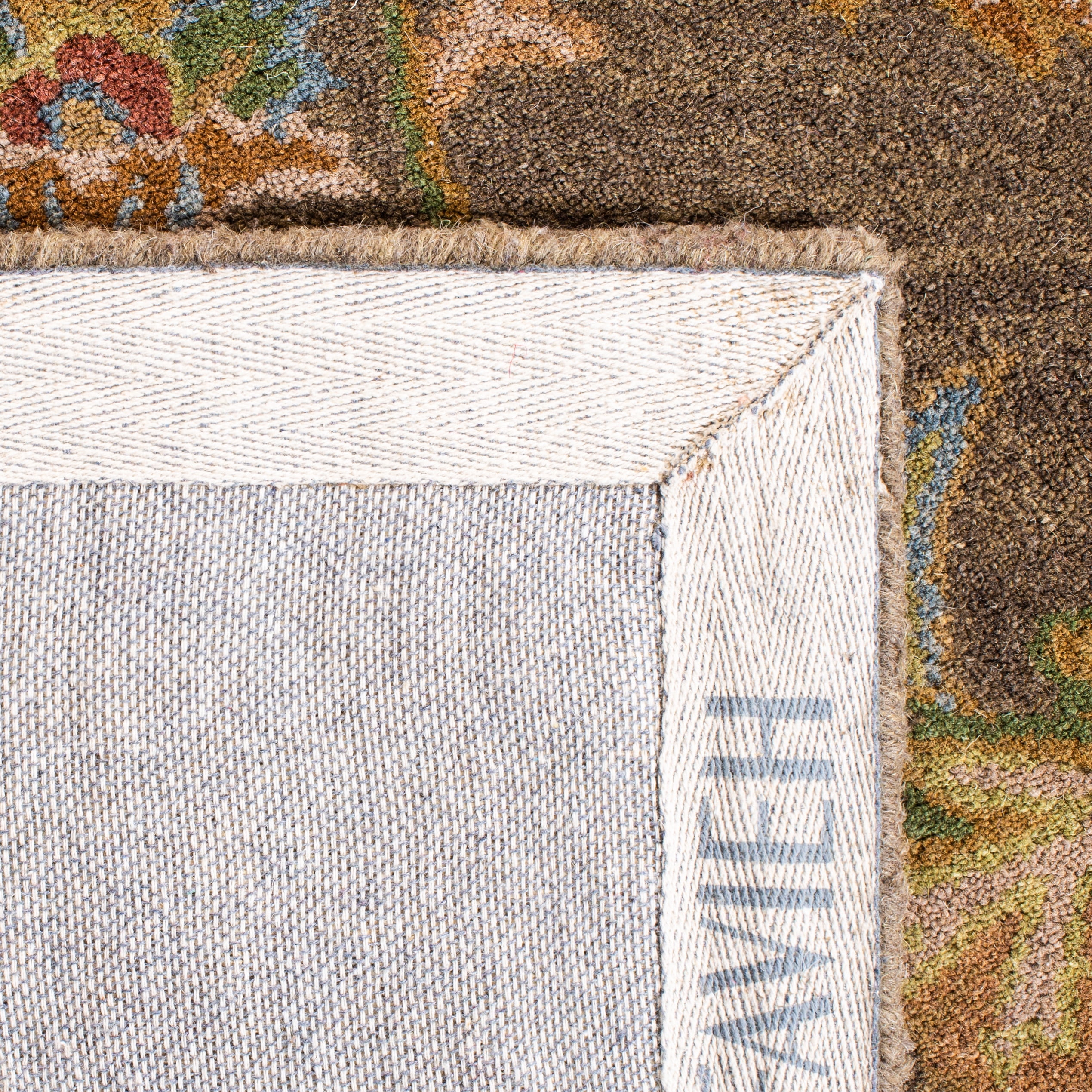 Safavieh Heritage Wight Oriental Wool Area Rug, Green/Beige, 5' x 8'