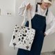 thumbnail image 4 of Bolso de hombro con estampado de vaca para mujer bolsa de Likrtyny compras de gran capacidad de lona con estampado de vaca, 4 of 9