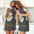 thumbnail image 4 of Vsdgher Chemise de Nuit à Manches Courtes pour Femmes Motif Marguerite Simple Col Rond Mignonne Robe de Nuit Confortable, 4 of 6
