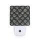 thumbnail image 1 of Balery Faces Of The Cat Luz Nocturna LED con Sensor Automático, Enchufe con Sensor Crepuscular, Luz Suave de 0.5W para Dormitorio, Pasillo, Baño-EU, 1 of 7