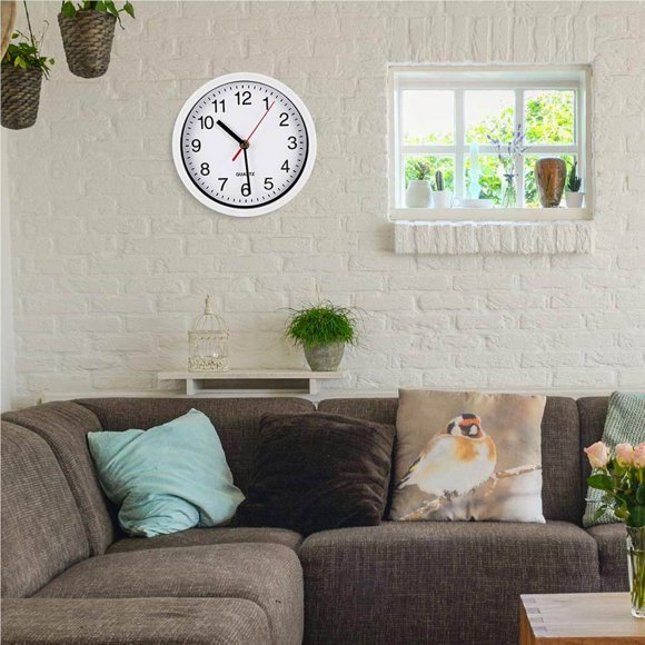 8 Inch Round Quartz Wall Clock Watch Wall-mounted Hanging Bedroom Silent Movement Sweep Clocks Battery Powered Home Decoration Hanging Ornament Office White