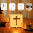 thumbnail image 3 of Lámpara nocturna LED USB de madera con cruz de Jesús WLHONG, 3 of 7
