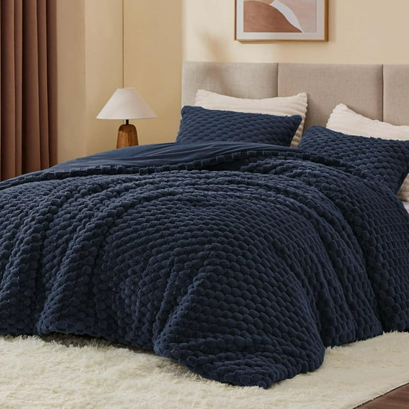 Fluffy King Size Comforter Set - Navy Blue Fleece Soft Comforter for King Size Bed, Luxury Warm Bedding Set for Winter, Fuzzy Bed Set 3 Pieces (1 Comforter, 2 Pillowcases)