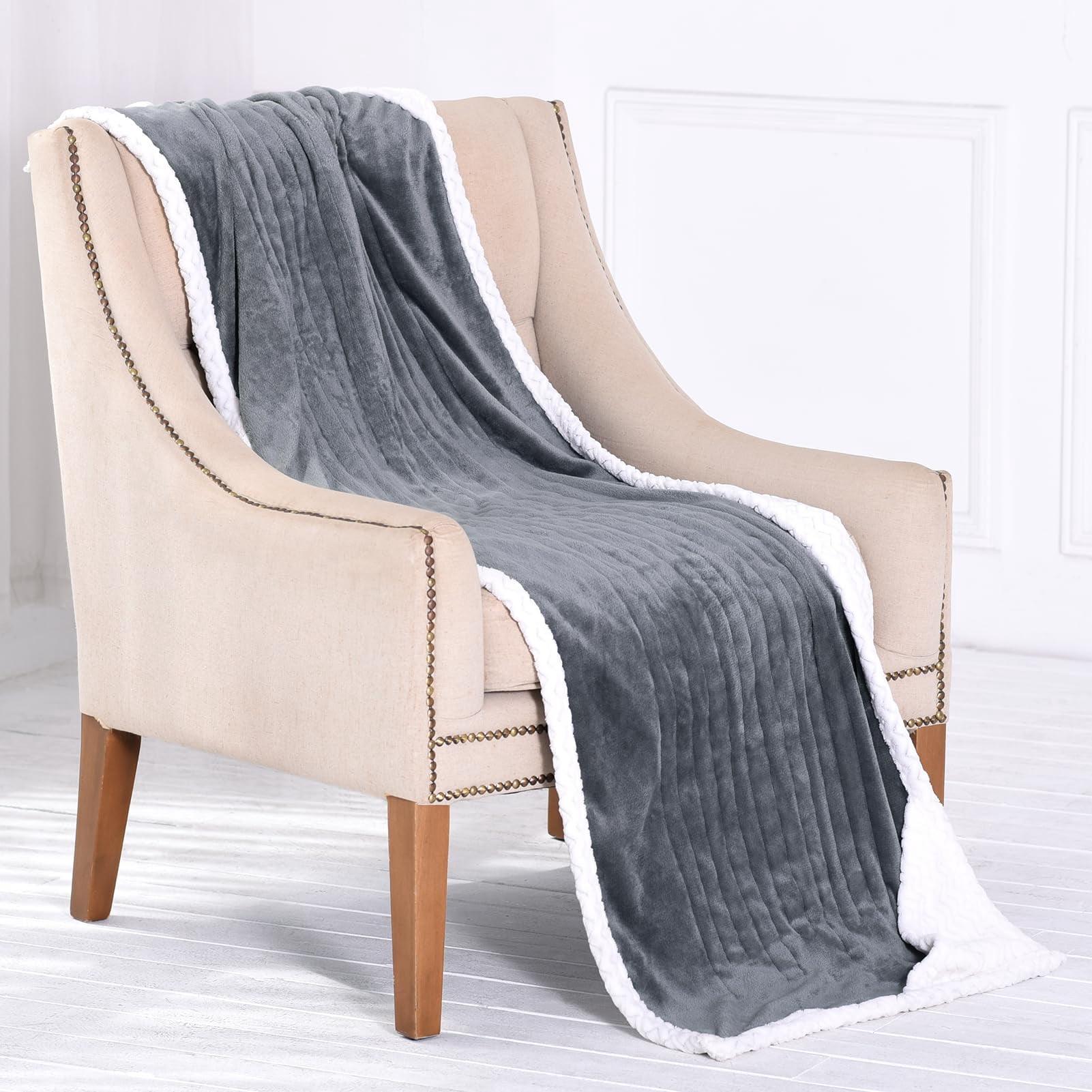 Comfytemp Wearable Heated Blanket 70"x23" - 3 Heat Levels, 4H Auto-Off, Overheat Protection, Machine-Washable Electric Throw (Grey)