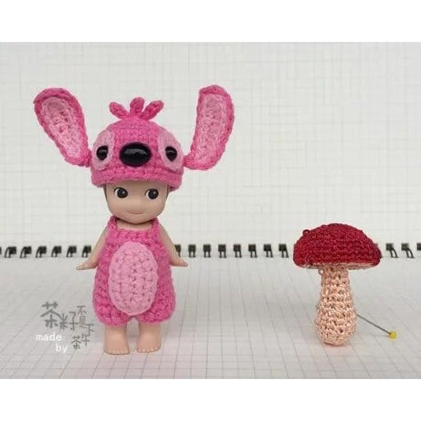 Accesorios de ropa para muñecas de la serie Disney, Sonny Angel Sa, ropa de punto de Mickey, ropa de lana tejida pura hecha a mano, regalo al por mayor