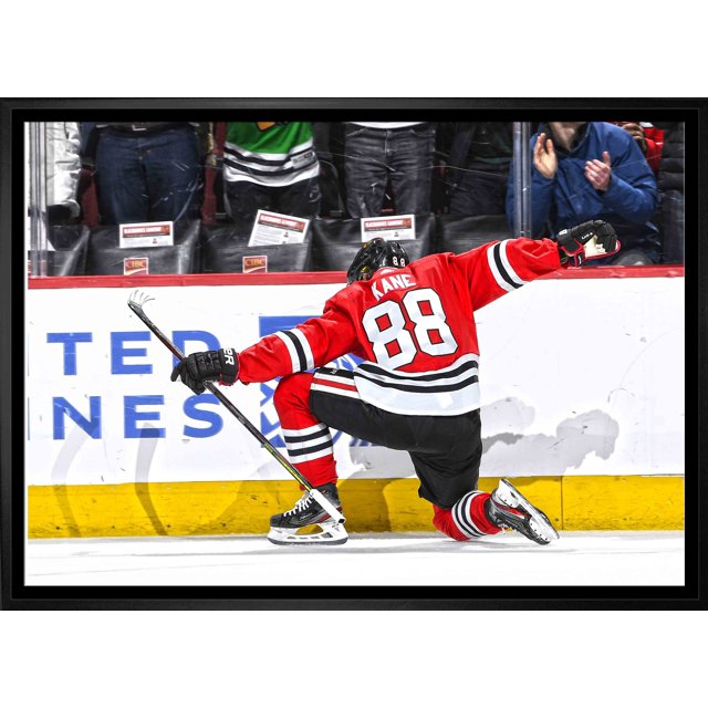 Patrick Kane Chicago Blackhawks Framed 20x29 Goal Celebration Canvas