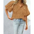 thumbnail image 3 of Remera PRETTYGARDEN Media Khaki con Escote en V y Encaje, 3 of 9
