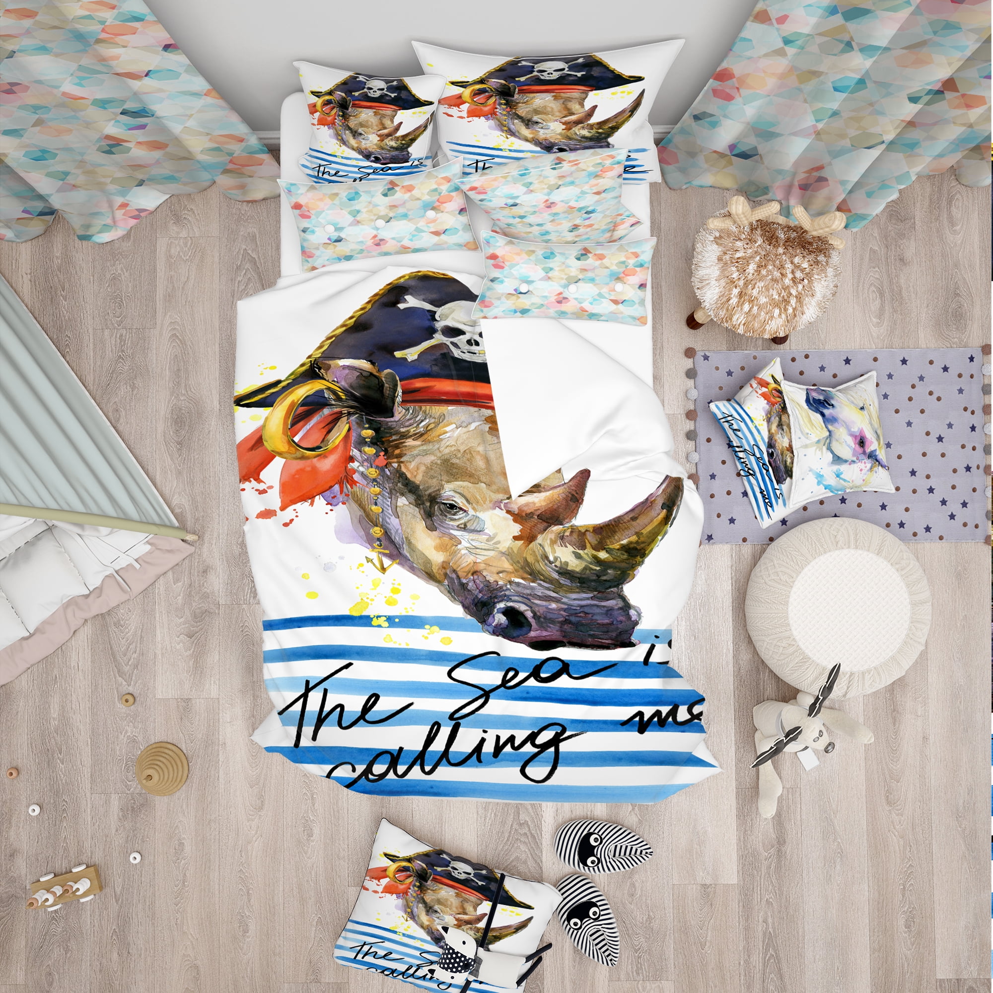 Designart 'Pirate Animal in Hat The Sea Is Calling Me' Modern kids Duvet Cover Set