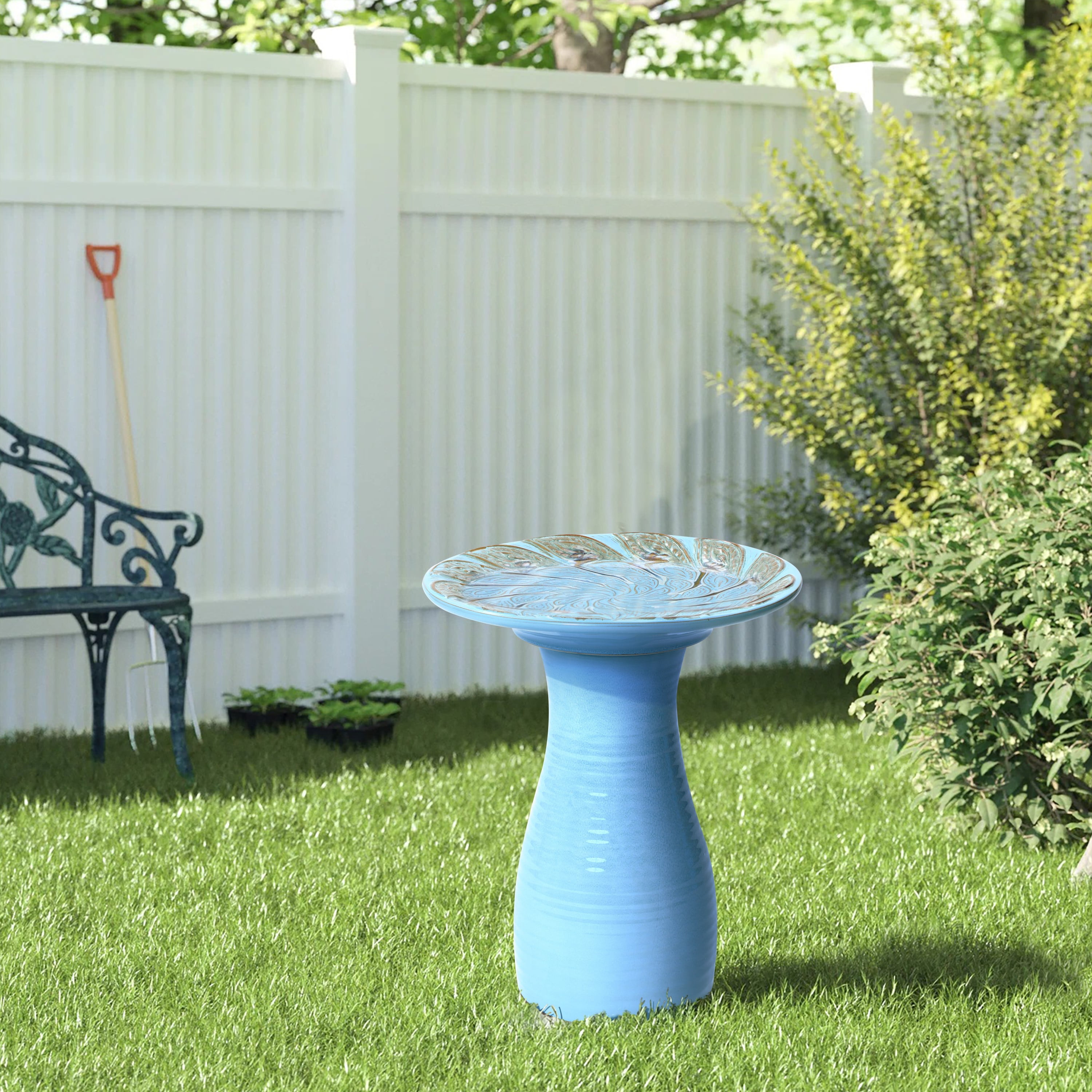 LuxenHome 20 Inch Ceramic BirdBath for Outside, Elegant Tall Outdoor Bird Bath with Leaf Pattern