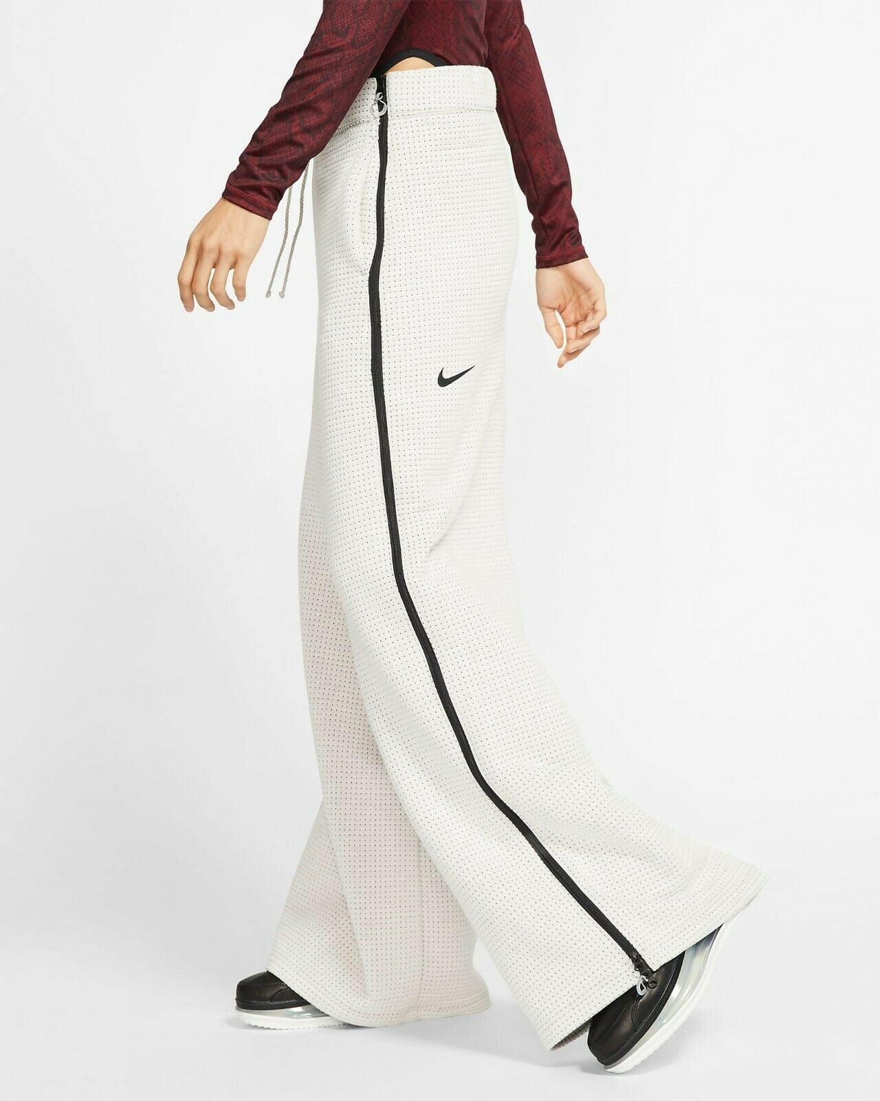 Nike Sportswear City Ready Light Bone/Black Women's Fleece