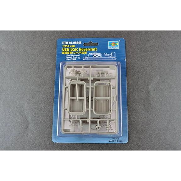 Trumpeter TRU06644 1/350 USN LCAC Hovercraft Plastic Model kit, Multicolour