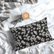 thumbnail image 5 of Fotbe Daisies Flowers Funda de Almohada Decorativa Estilo Occidental, Lujo en Algodón, Fundas para Almohadas King, Cojín Estampado para Decoración del Hogar-14"x20", 5 of 6