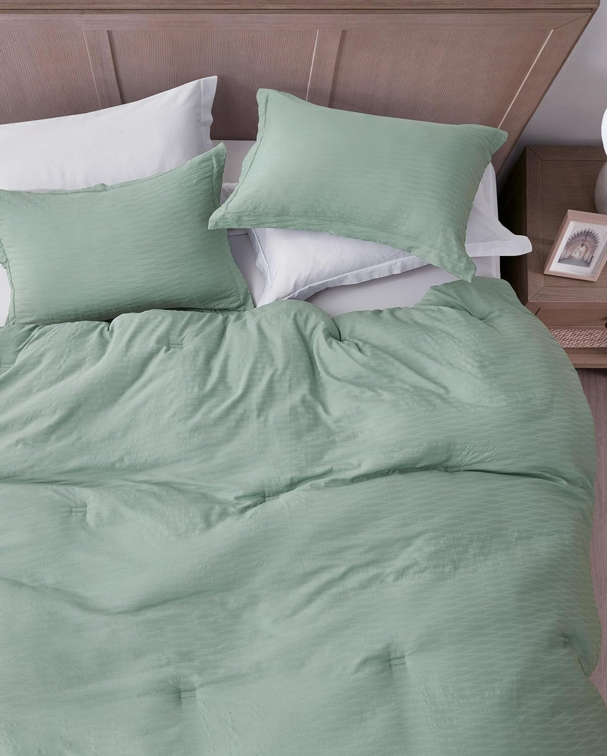 Chezmoi Collection Calvin 3-Piece Jacquard Comforter Set Oversized King Size, Sage Green Textured Woven Lightweight Comforter Bedding for All Season