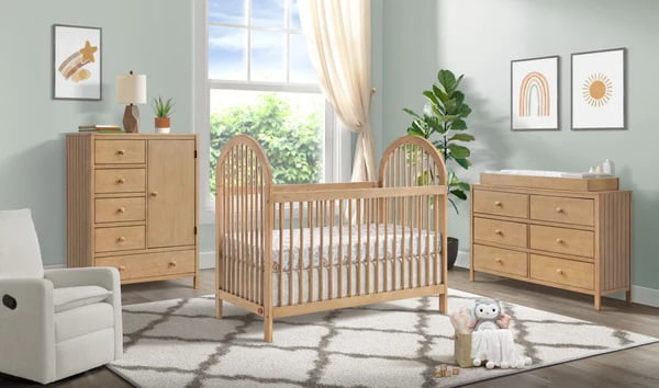 Soho Baby Everlee Convertible Island Crib, Honey Wood