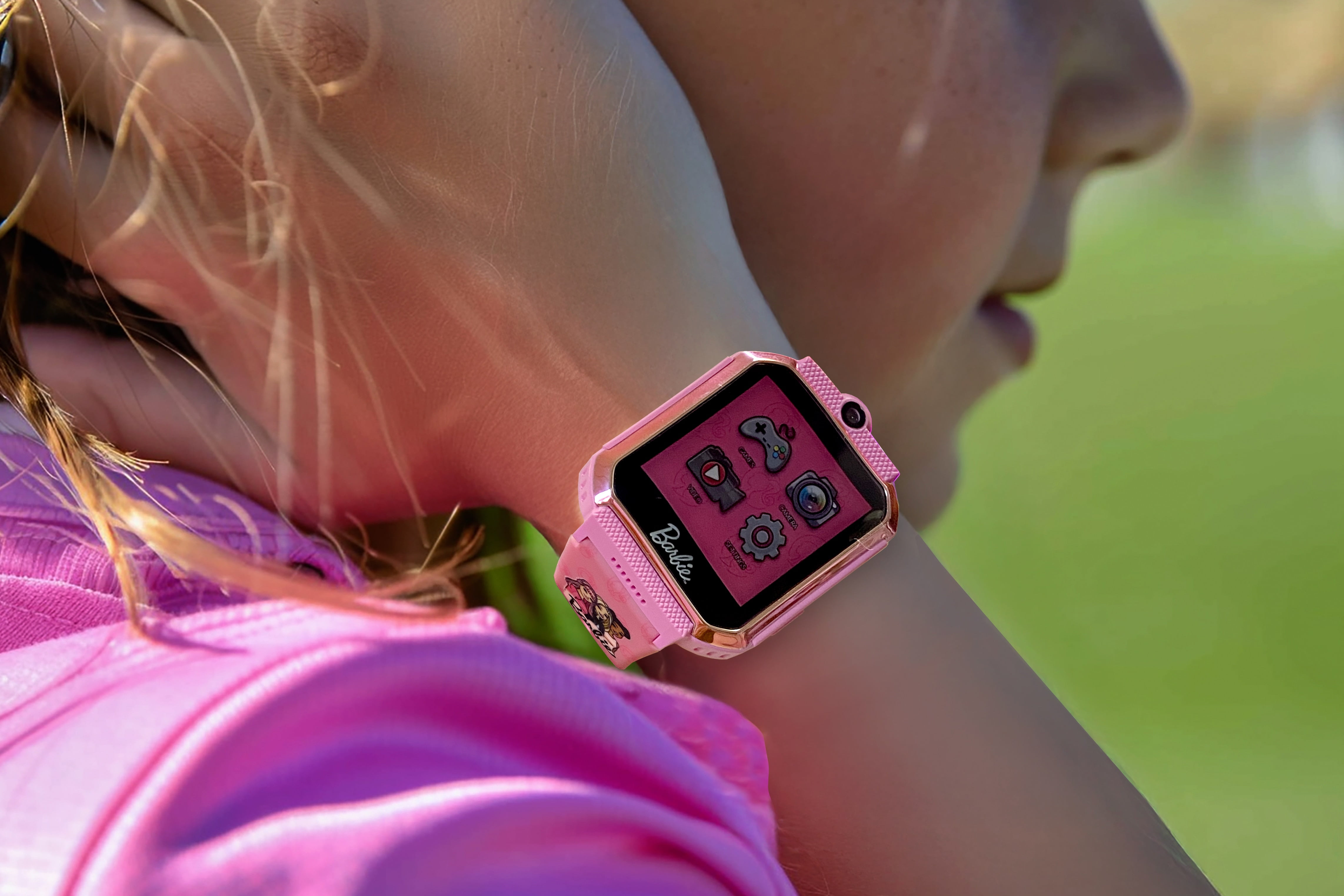 Mattel Barbie Childrens iTime Unisex Touchscreen Smart Watch with Silicone Strap and Metallic Pink Case 42MM