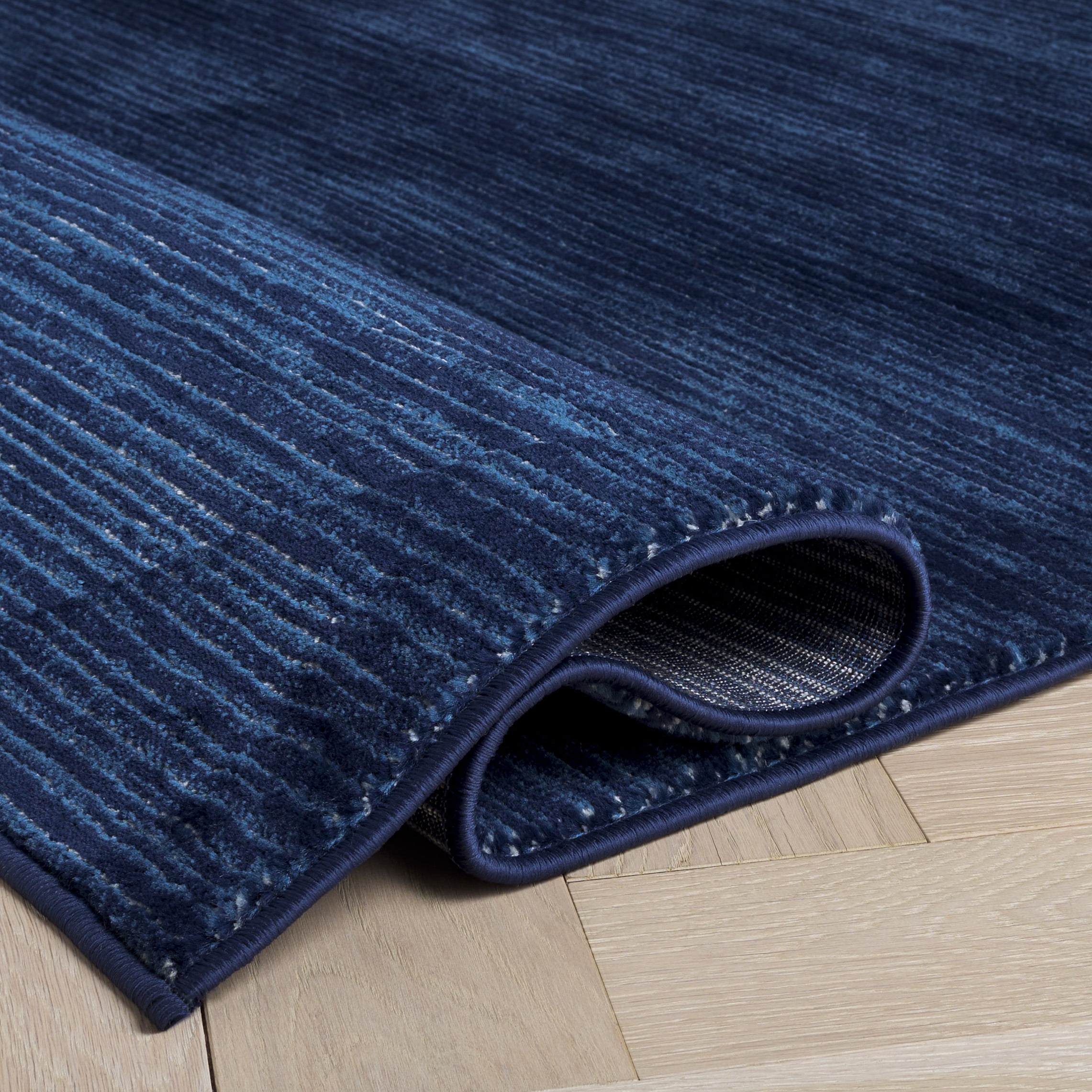 SAFAVIEH Vision Adrasteia Overdyed Solid Runner Rug, Navy, 2'2" x 6' - Modern Design, Navy, Non-Shedding & Easy Cleaning, Ideal for Living Room, Bedroom, Dining Space, Entryway, Hallway, Kitchen