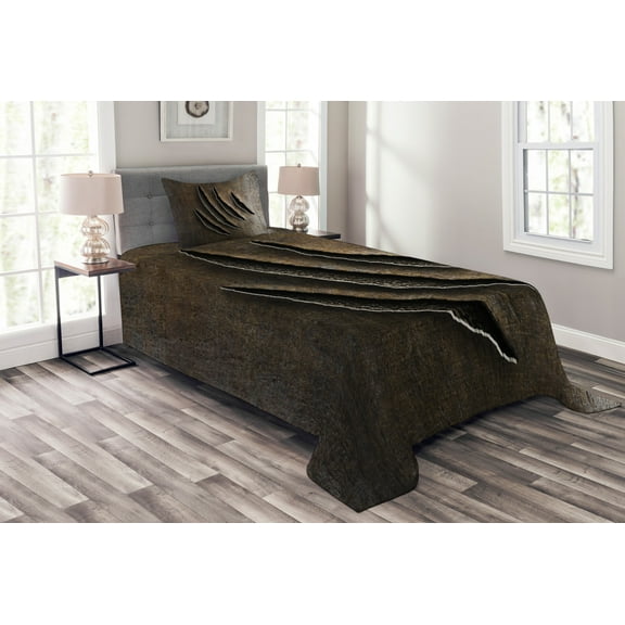 Ambesonne Horror House Quilted Bedspread Set 2 Pcs, Wild Beast Claws, Twin Size, Brown