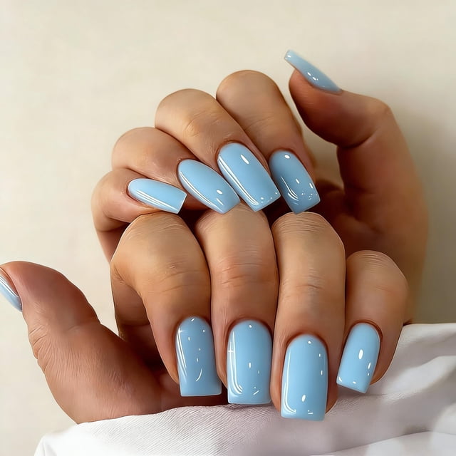 Set de uñas postizas press on JOYVVEW medianas cuadradas azul 28 piezas