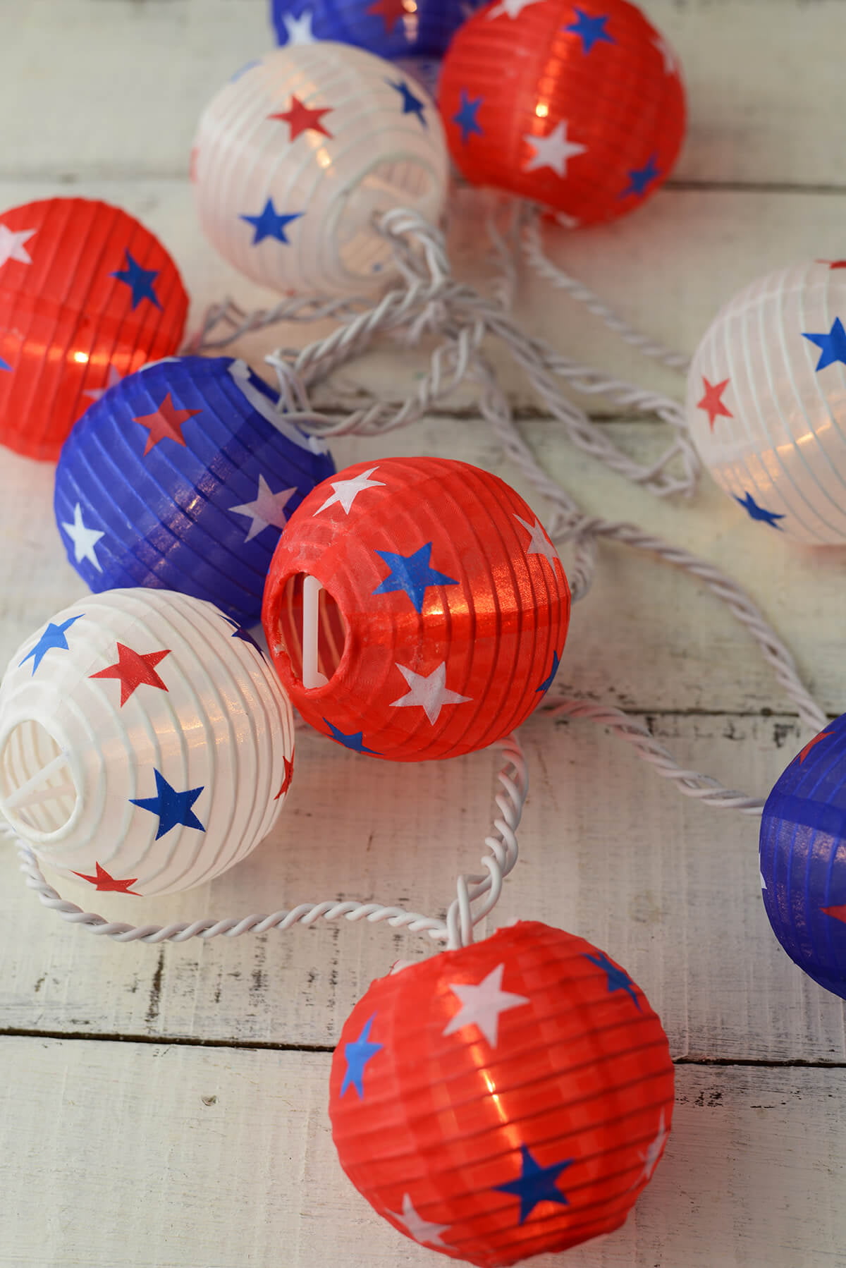12 inch 2 Pack Details about   Fringed Lantern-Patriotic Red,White and Blue 