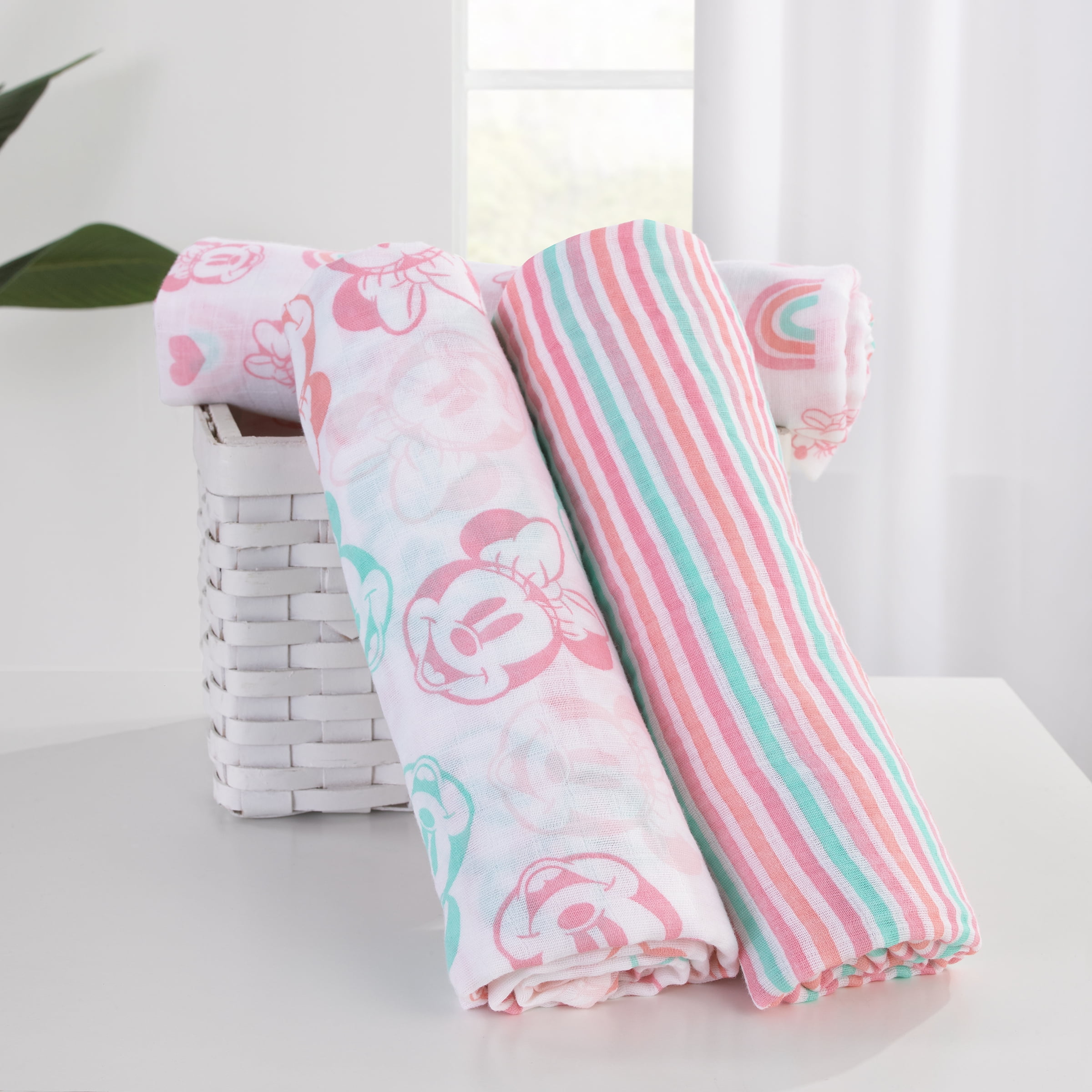 Disney Minnie Mouse 3 Piece Muslin Swaddle Baby Blankets