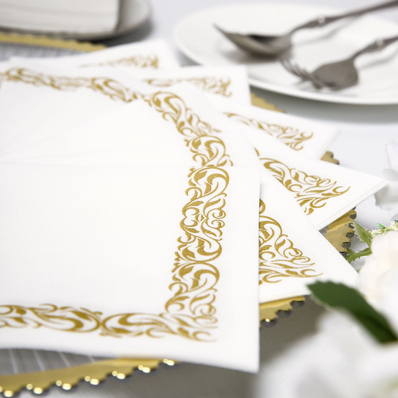 Durable Hotel /& Home Use Luxuriously Soft /& Hotel Quality Table Napkins 12 Pack WHITE Restaurant Washable /& Reusable Fabric Napkin with Hemmed Edges Adler Extra-Large Cloth Dinner Napkins 22 x 22 Inch Perfect for Events Banquet J
