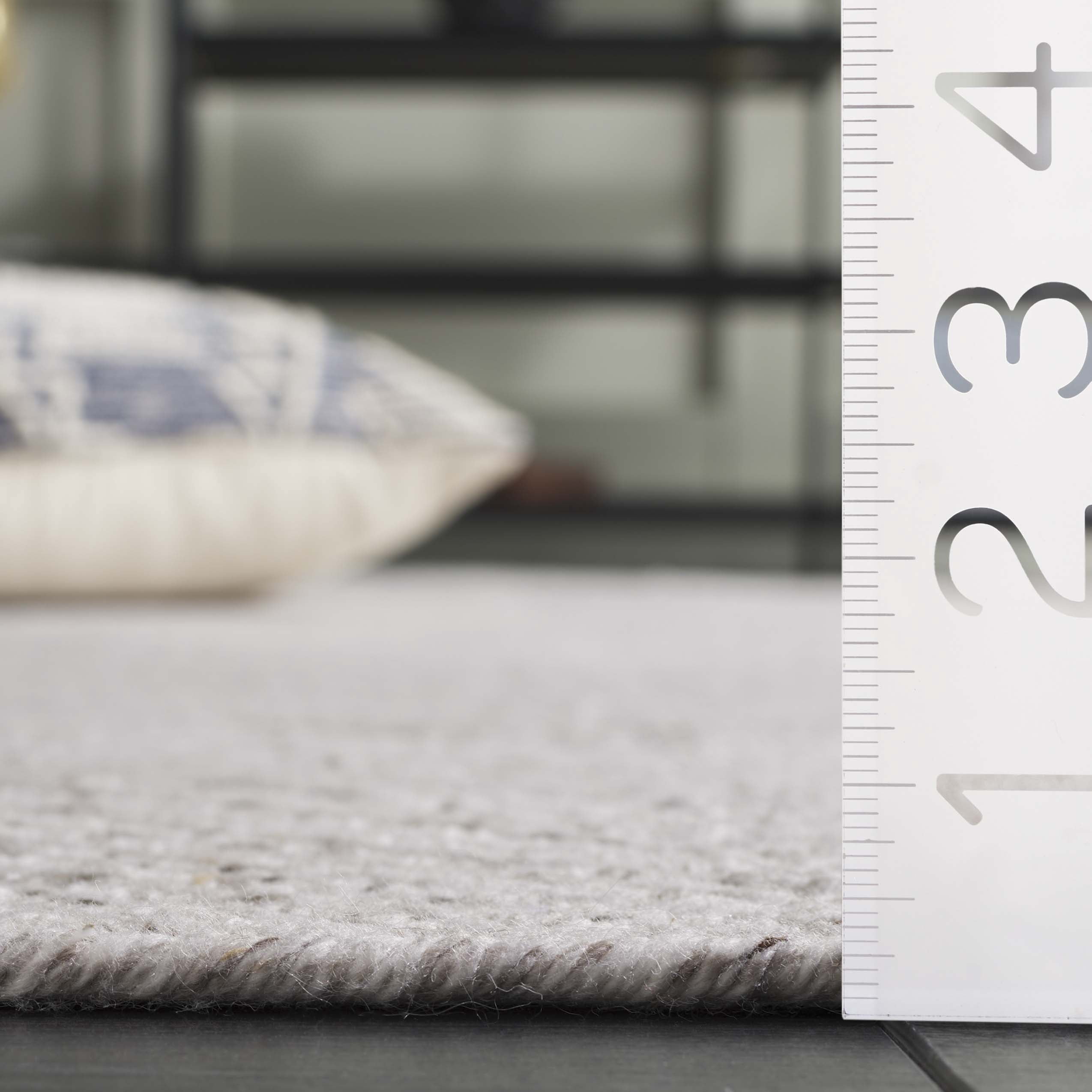 SAFAVIEH Braided Carleen Geometric Area Rug, Beige, 3' x 5'