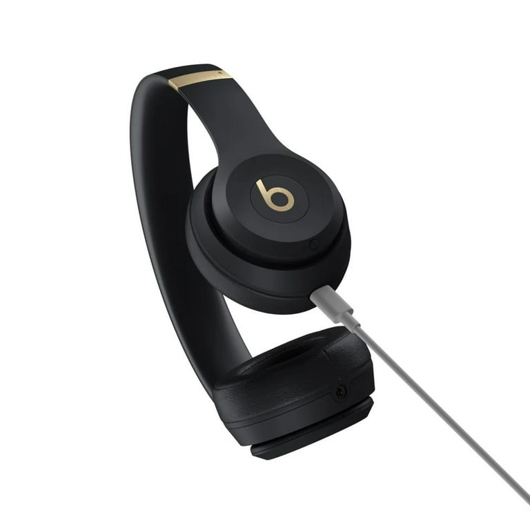 Beats by Dr. Dre Solo 4 Wireless Headphones (Black and Gold Beats by Dr. Dre Solo 4 Wireless Headphones (Black and Gold