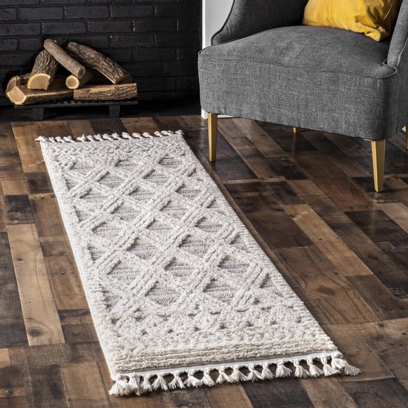 nuLOOM 2'6" x 8' Ansley Moroccan Tassel Area Rug, Light Grey, High-Low Textured Bohemian Design, Plush High Pile, Stain Resistant, For Bedroom, Livin