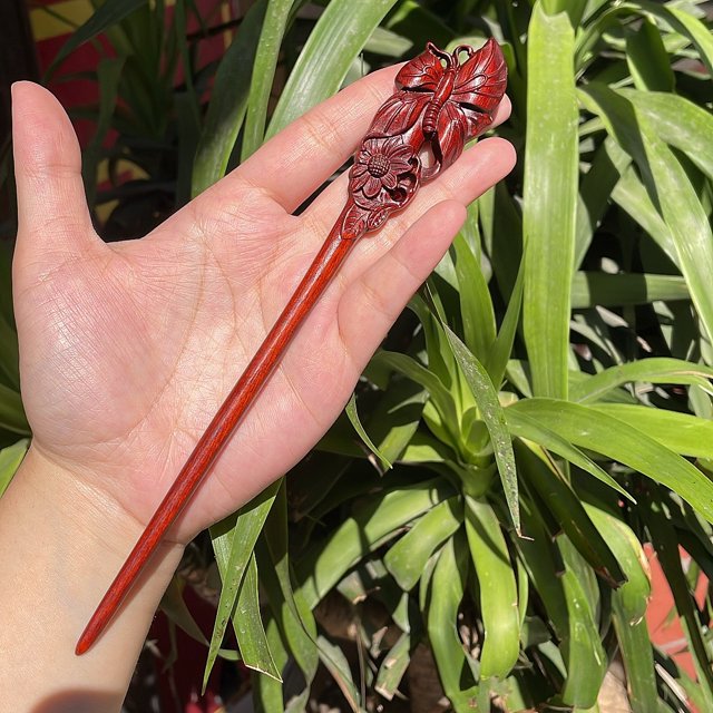 Horquilla antigua tallada en madera de sándalo rojo lobular, placa para el cabello, artesanías de madera pulida a mano, regalos antiguos de caoba
