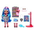 thumbnail image 4 of Poupée-mannequin LOL Surprise OMG Queens, Prism, 4 of 6
