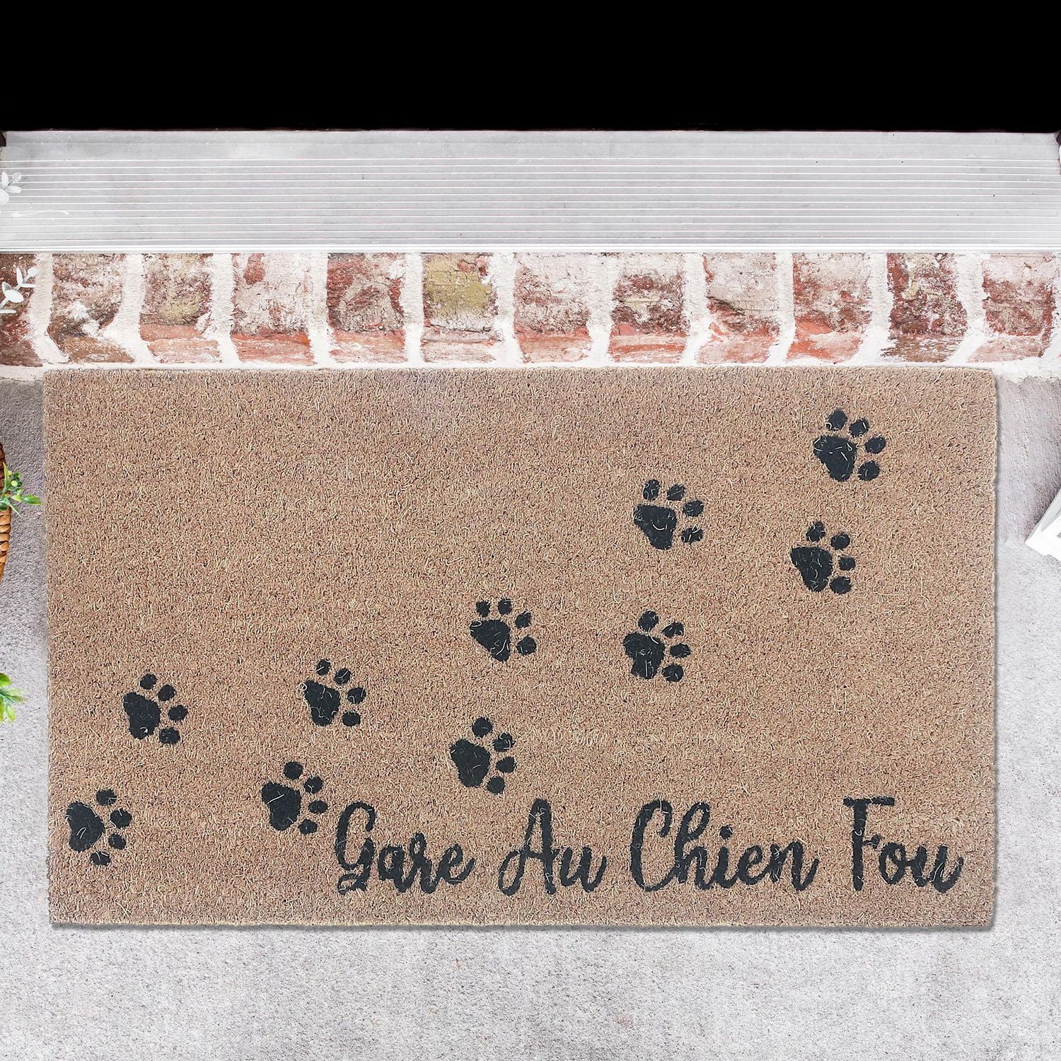 Coir Door Mat Gare Au Chien Fou Paws 18 X 30