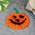thumbnail image 4 of Xihbxyly Alfombrilla de Alimentación Lenta para Mascotas, con Forma de Calabaza, para Oler, Ideal para La Digestión Canina, Diseño Antideslizante, Divertida Experiencia de Comida, Temática de Hallowe, 4 of 7
