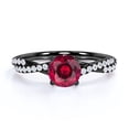 thumbnail image 1 of JeenMata Anillo de Compromiso con Forma de Garra Infinity con Detalles Pavé: Rubí y Moissanita Creados en Laboratorio de Forma Redonda de 1 TCW; Baño de Oro Negro de 18 K sobre Plata, 1 of 4