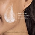 thumbnail image 3 of El limpiador facial OneSkin PREP Exfoliate apoya el equilibrio de la piel, 3 of 7
