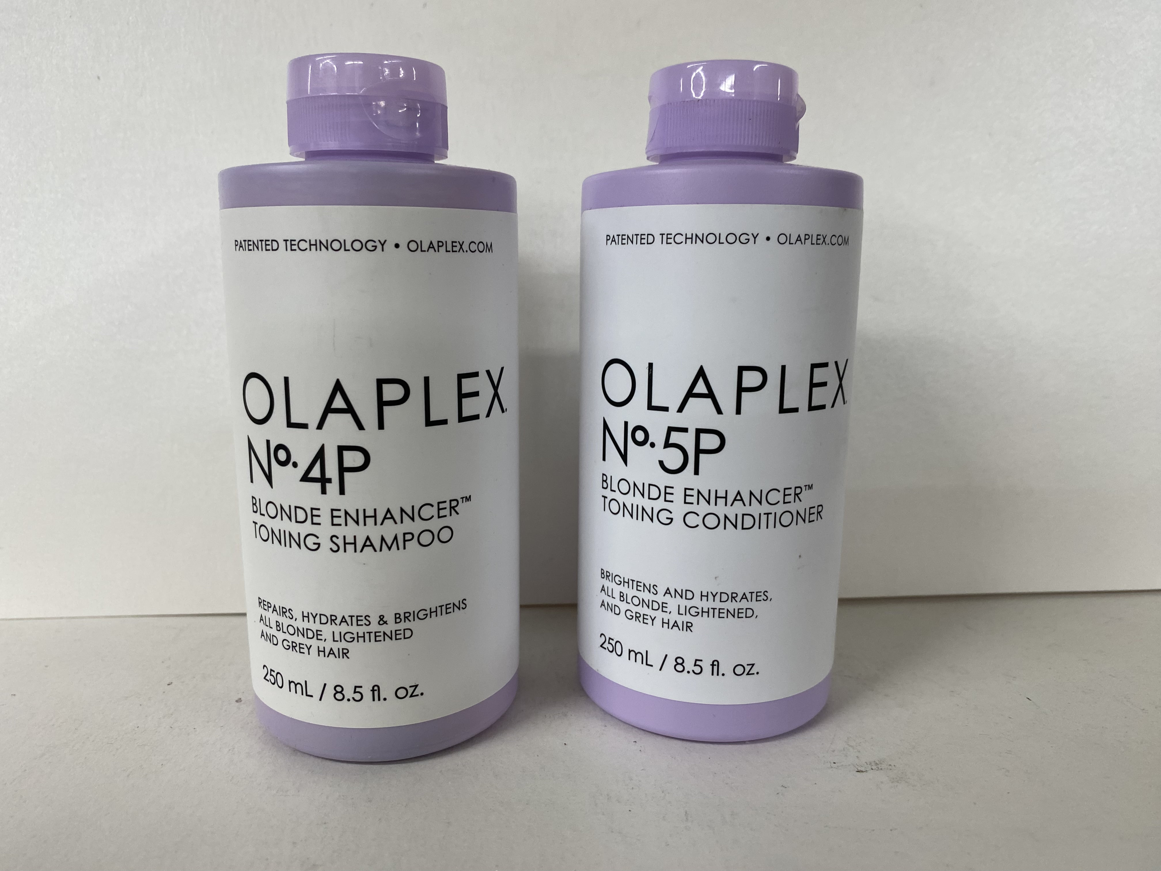 Olaplex Blonde Enhancer Toning Shampoo & Conditioner Duo Set