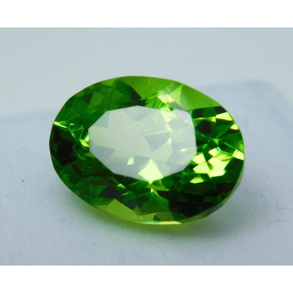 Authentic 9.75 Ct Rare Green Peridot Natural Oval Cut CERTIFIED Loose Gemstone
