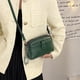 thumbnail image 4 of Nuevo bolso bandolera de cuero sencillo con un solo hombro, moderno bolso para teléfono móvil, color verde, 4 of 6