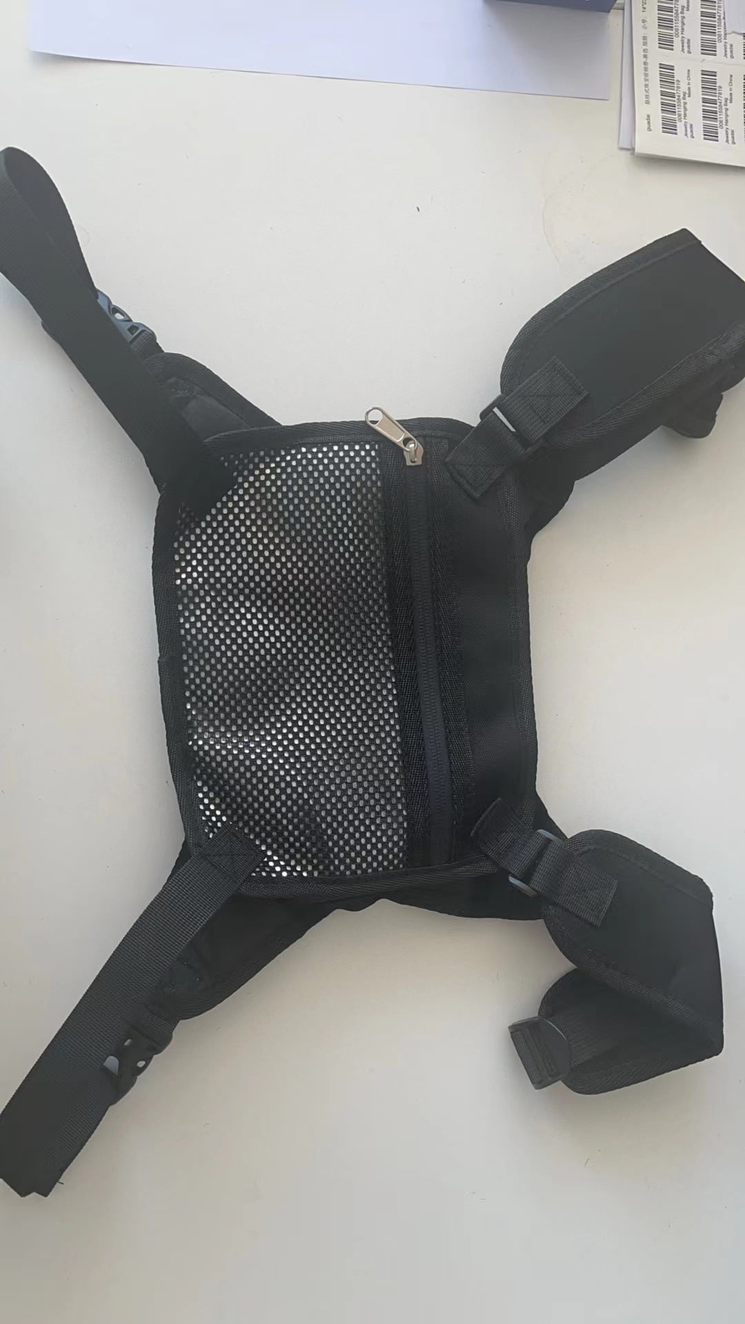 Lightweight Water-Resistant Running Vest with Phone Pocket & Extra Storage, Water Resistant Chest Pack, Lightweight Running Vest