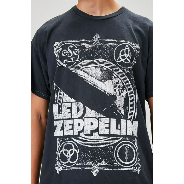 indad Rådgiver Gå forud Led-Zeppelin Men's Officially Licensed Graphic Classic Rock Heavy Metal Tee  T-Shirt (Large, Black/White Distressed Print) - Walmart.com