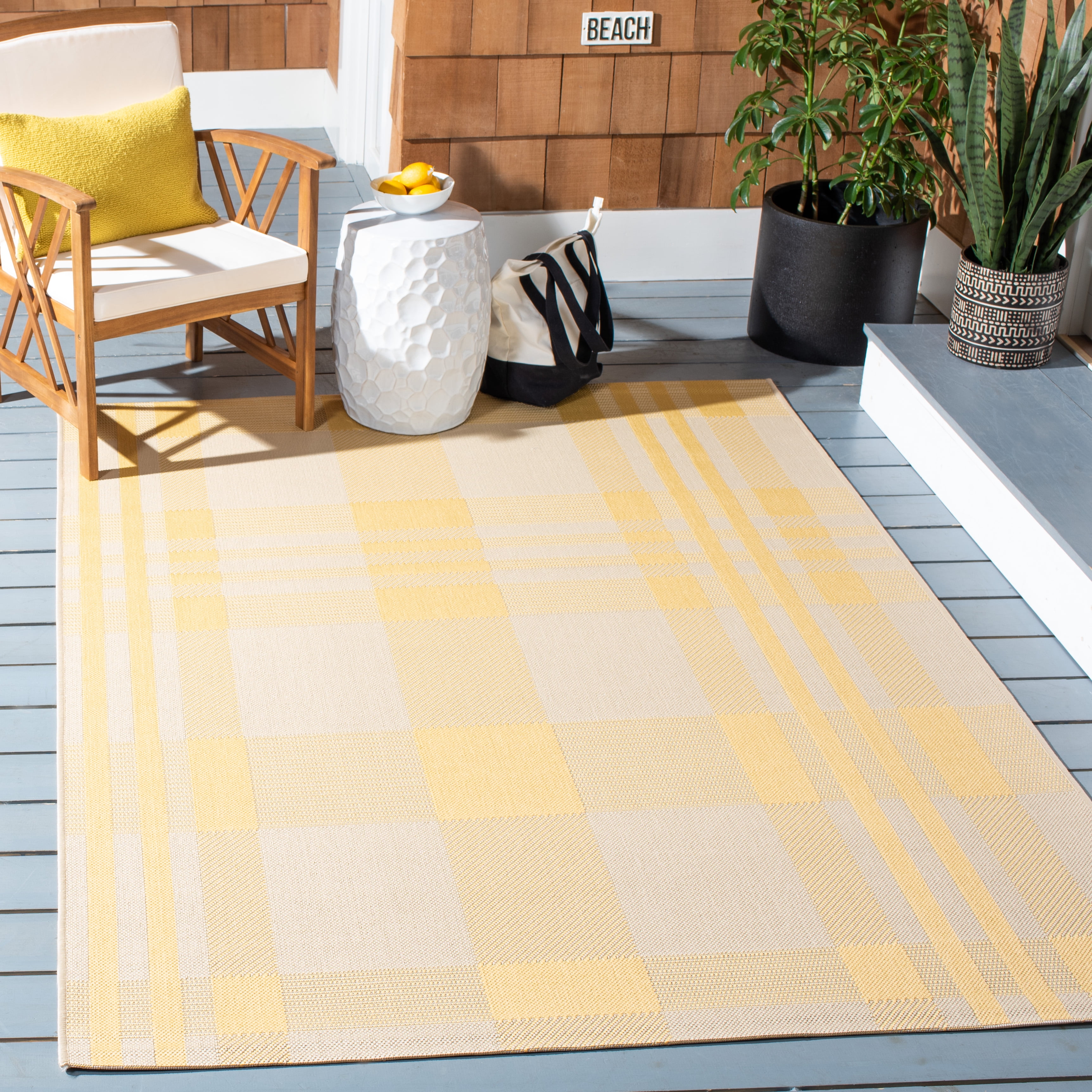 Safavieh Courtyard Benjamin Plaid Indoor/Outdoor Area Rug, Gold/Beige, 6'7" x 9'6"