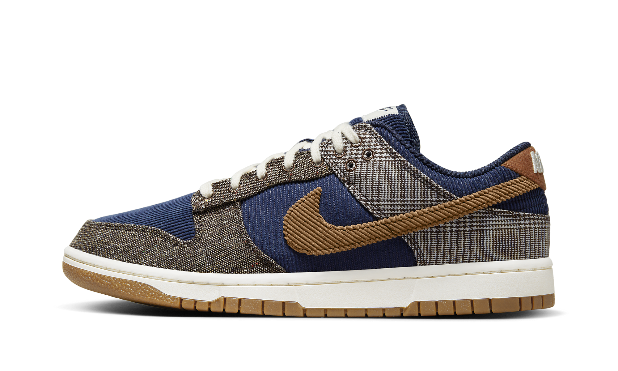 NIKE WOMENS DUNK LO LX WMNS 