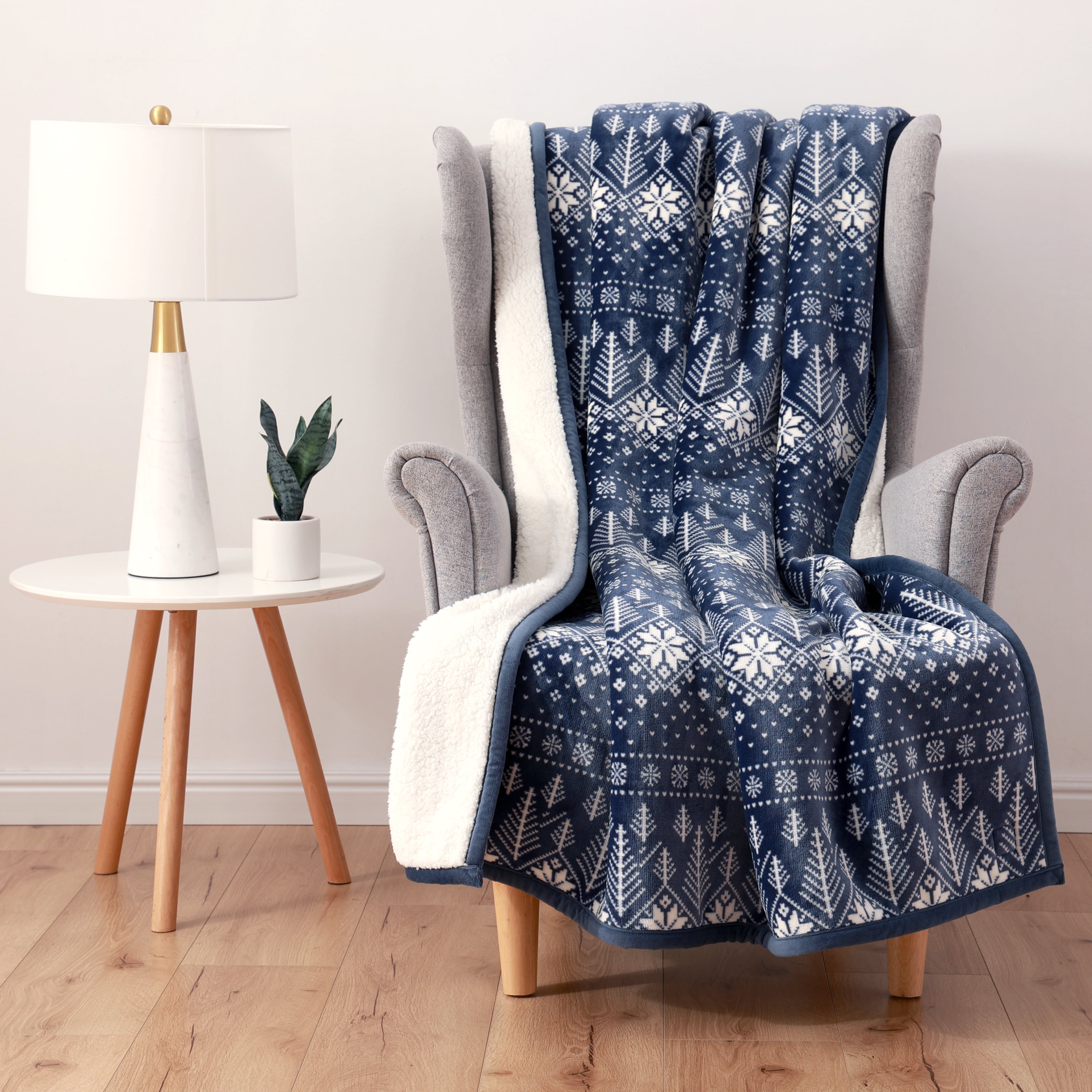 Better Homes & Gardens Velvet Plush Sherpa Throw Blanket, Blue Fair