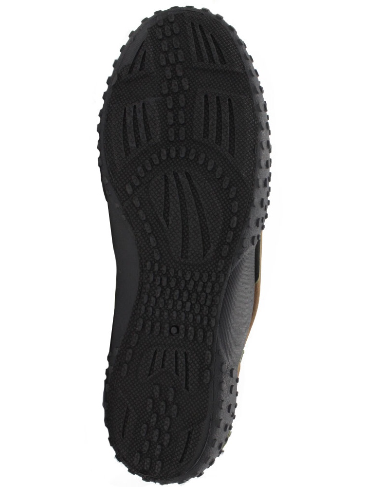 camo water shoes