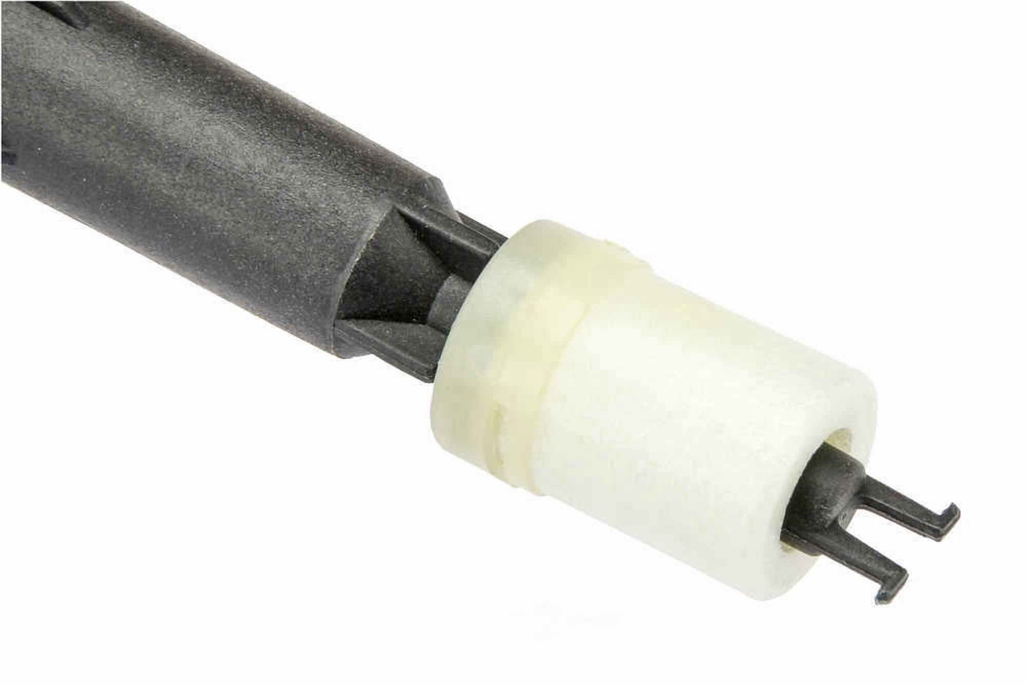 URO Parts URO-008138 Engine Coolant Level Sensor