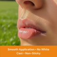 thumbnail image 4 of Bálsamo labial Sky and Sol Intense Healing FPS 25, paquete de 3, 4 of 7
