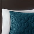 thumbnail image 4 of Madison Park Harper King/Cal King 3 Piece Velvet Quilt Set in Teal, 4 of 6