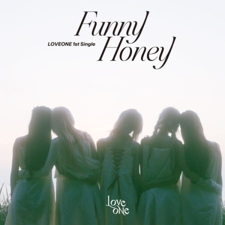 Loveone - Funny Honey - incl. 160pg Photobook, Photocard, Unit Photocard, Postcard   Sticker - Music & Performance - CD