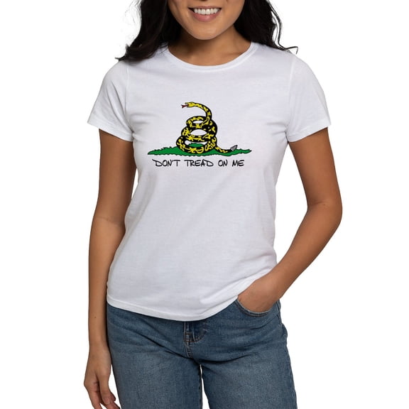 CafePress - Don't Tread On Me Women's T Shirt - Women's Classic T-Shirt