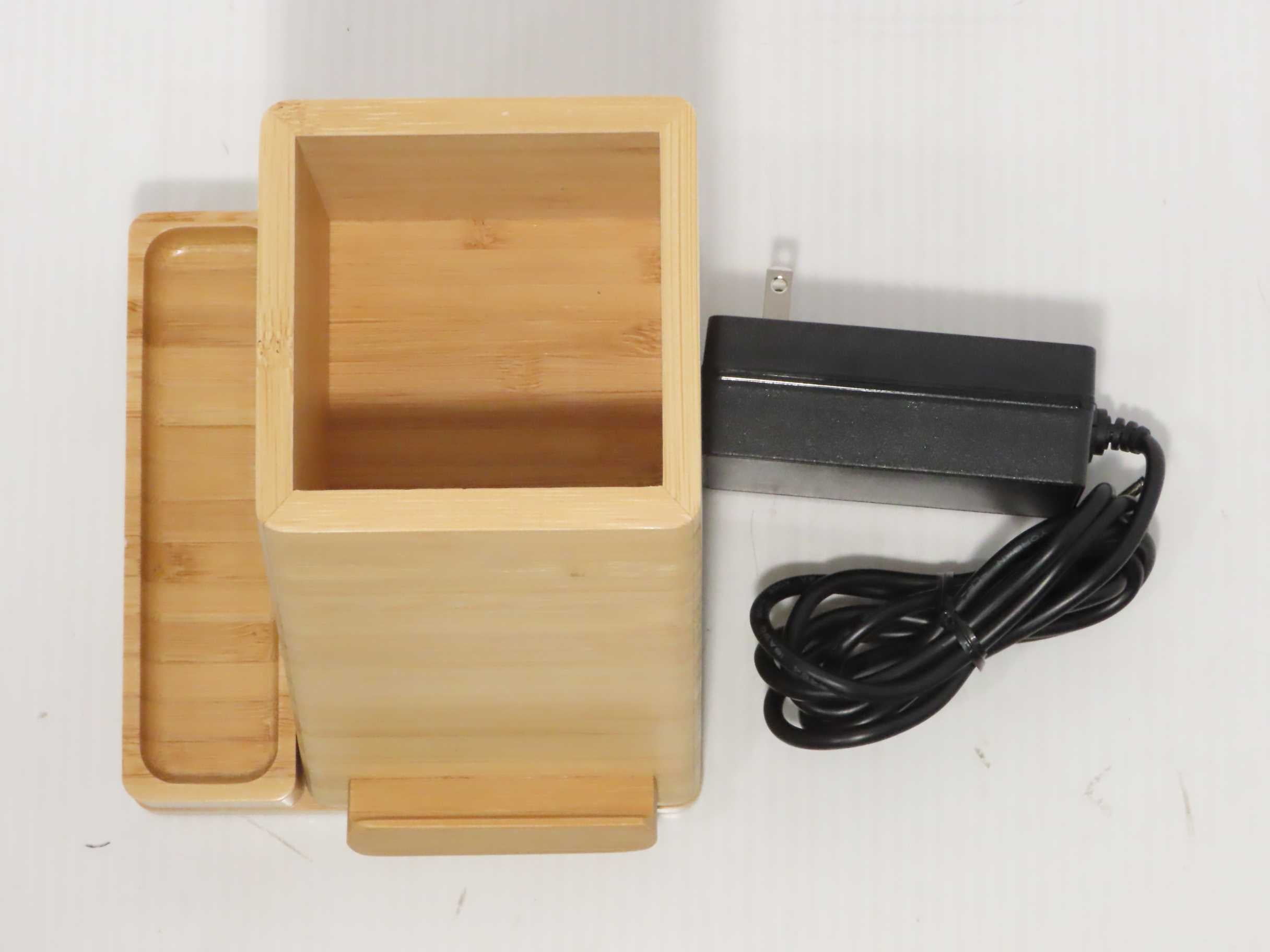 Refurbished Project 62 Wireless Charging Desk Organizer **Wood